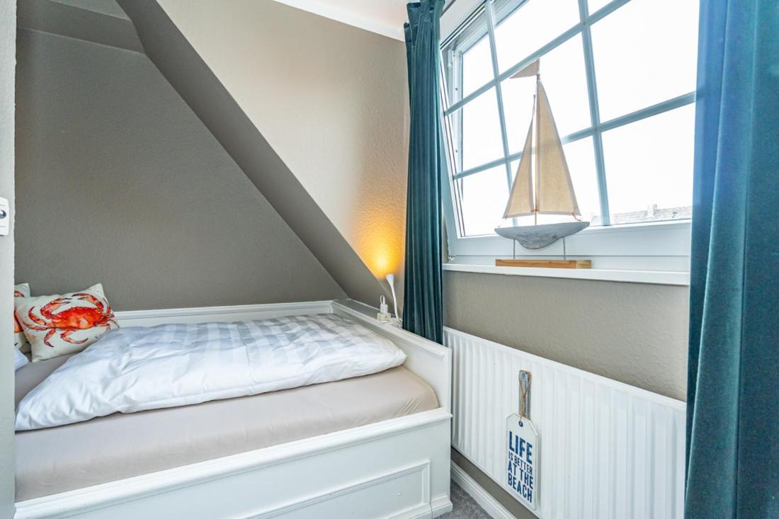 Maritim Und Individuell In Wenningstedt Mit Balkon Lägenhet Exteriör bild